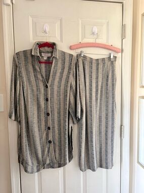 VTG Barbara Barbara California Blue Gray Rayon Casual Skirt Suit Size XS/S